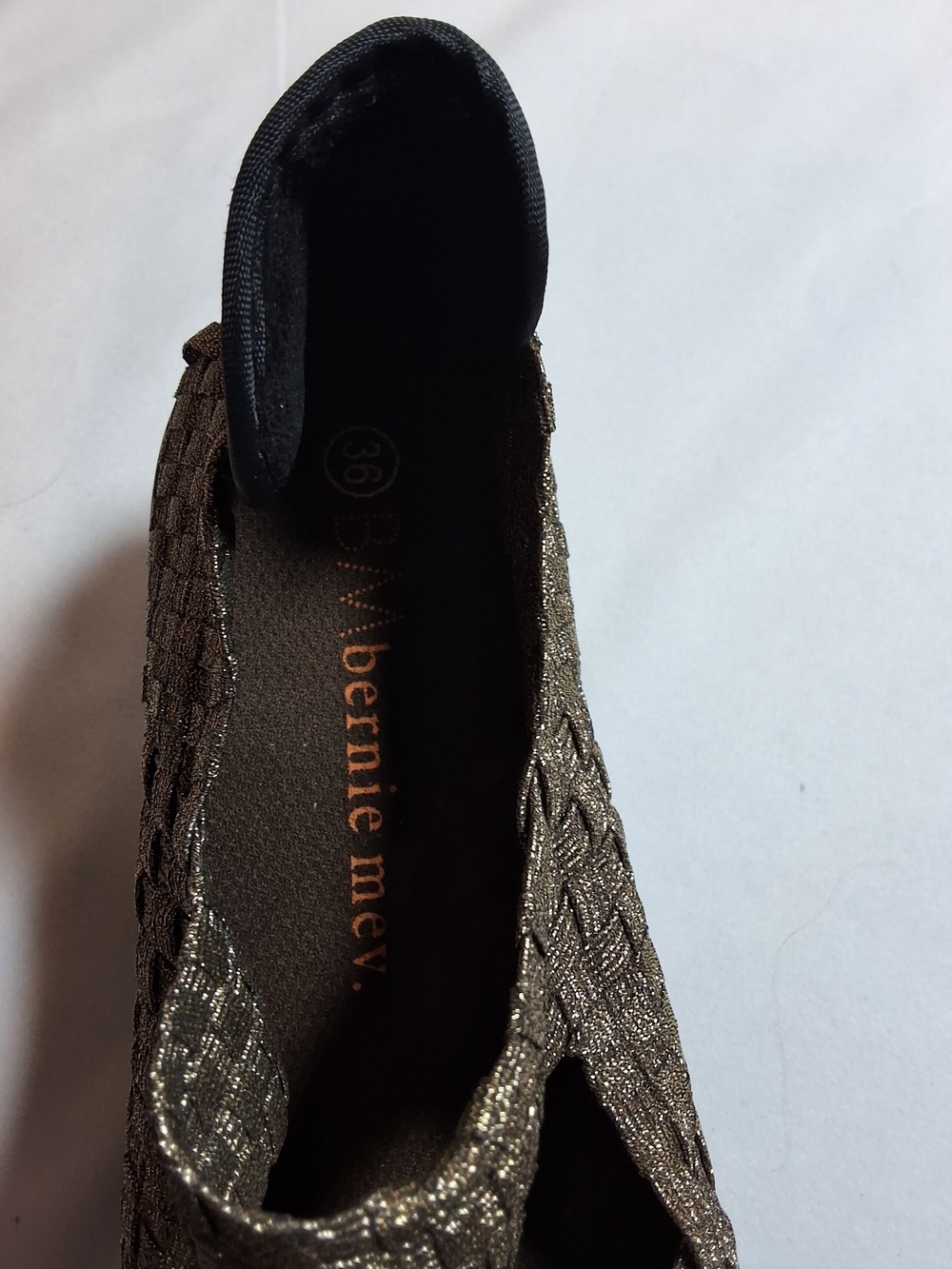 Bernie Mev Bronze Metallic Woven Stretch Wedge Sandals Size 6 - Picture 8 of 10